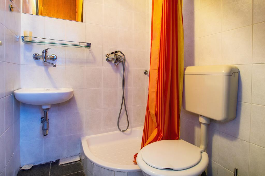 Split Accommodation Phòng bức ảnh